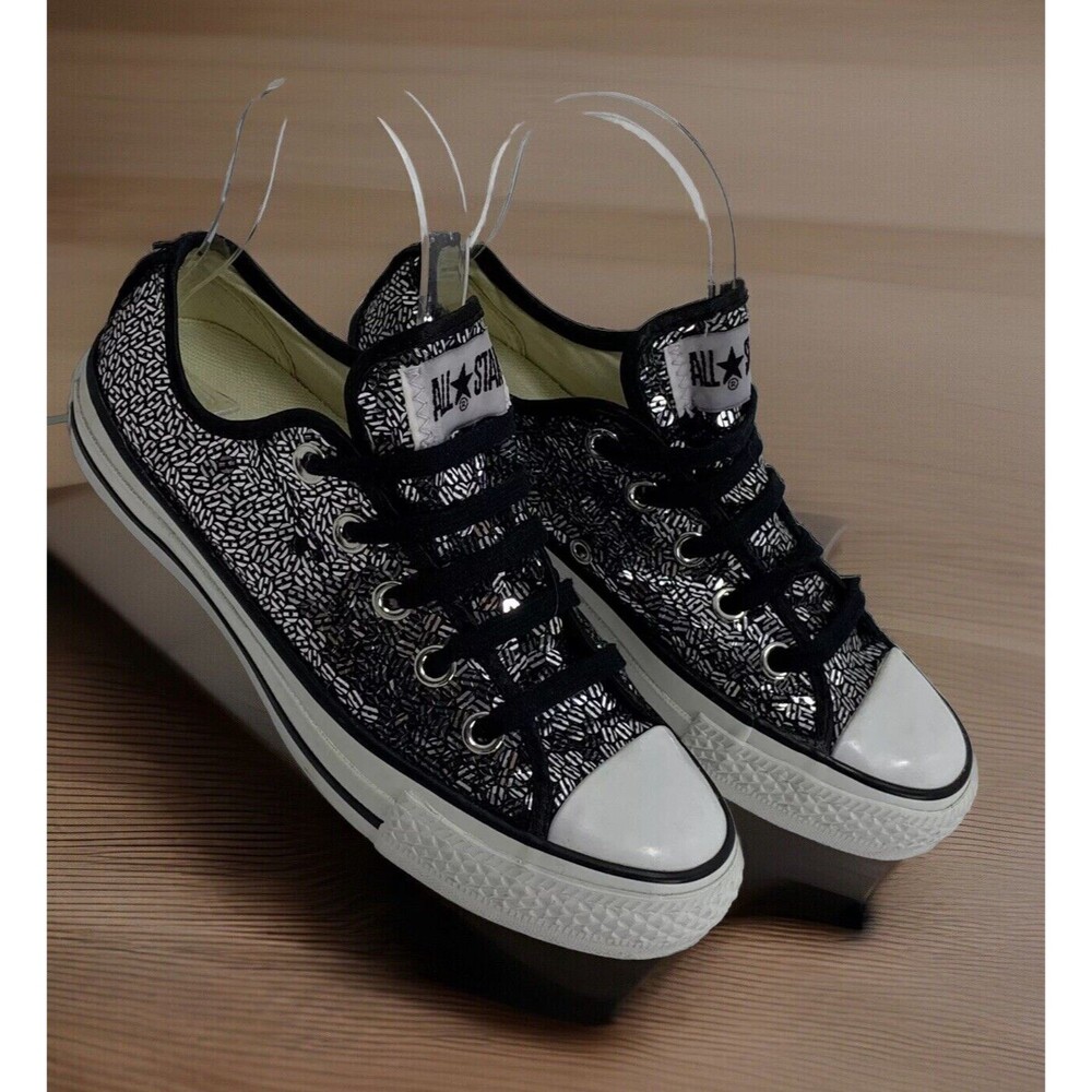 Converse Womens Chuck Taylor All Star Sequins Gunmetal Low Top Sneaker 5.5